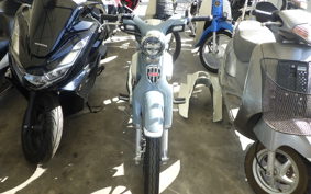 HONDA C125 SUPER CUB JA48