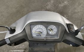 SUZUKI ADDRESS V100 CE11A