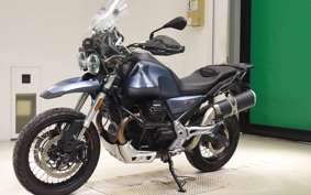 MOTO GUZZI V85 TT 2022