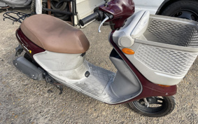 SUZUKI LET's 4 Basket CA43A