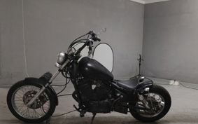 YAMAHA VIRAGO 250 3DM