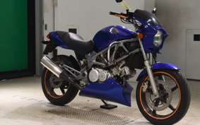 HONDA VTR 250 1997 MC33