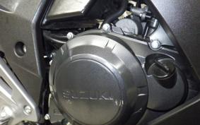 SUZUKI GSX250RA
