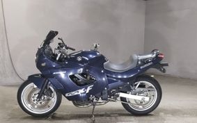 SUZUKI GSX-F400 GK74A