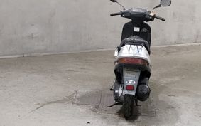 SUZUKI ADDRESS V100 CE13A