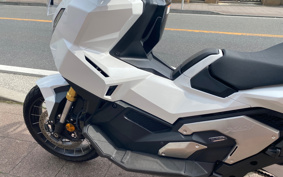 HONDA X-ADV 750 2025 RH21