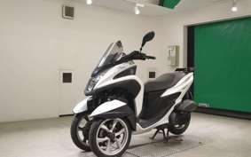 YAMAHA TRICITY 125 SE82J