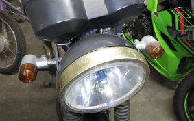 YAMAHA YB125SP