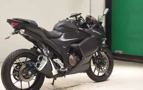 SUZUKI GIXXER 250 SF 2002