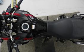 SUZUKI Vｽﾄﾛｰﾑ650XTA 2021 C733A