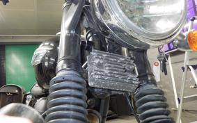 TRIUMPH BONNEVILLE T100 2014