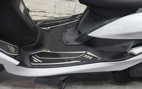 YAMAHA MAJESTYS SG28J