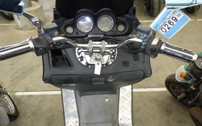 HONDA FORZA 1999 MF06