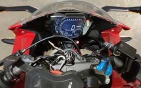 HONDA CBR250RR MC51