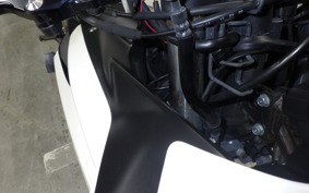 YAMAHA YZF-R25 2020 RG10J
