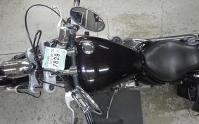 YAMAHA DRAGSTAR 1100 CLASSIC 2002 VP13J