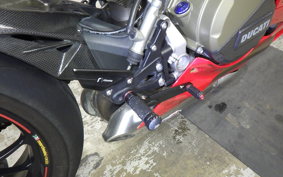 DUCATI 1199 PANIGALE S 2012