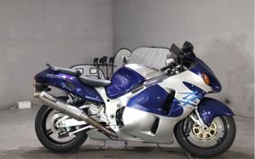 SUZUKI GSX-1300R HAYABUSA 2000 GW71A