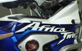 HONDA CRF1000L AFRICA TWIN DCT 2018 SD04