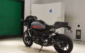 YAMAHA XSR900 2018