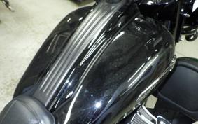 HARLEY FLHXSE 1800CVO 2015