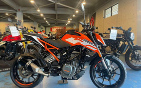 KTM 250 DUKE 2018 JPE40