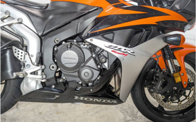 HONDA CBR600RR 2013 PC40