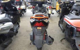 SUZUKI GSR125