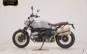 BMW R NINE T SCRAMBLER 2024