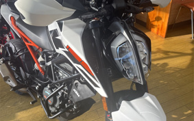 KTM 125 DUKE JPA40