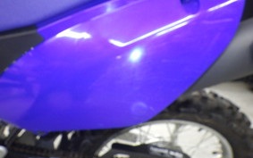 YAMAHA TT-R125 E 2012