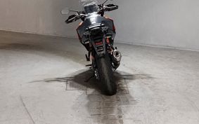 KTM 1290 SUPER  DUKE GT V6940