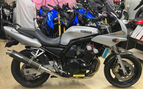 YAMAHA FZ400 1997 4YR