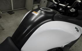 SUZUKI Vｽﾄﾛｰﾑ650A 2013 VP56A