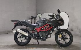 HONDA VTR 250 F MC33