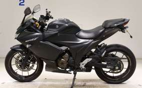 SUZUKI GIXXER 250 SF 2021