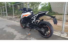 KTM 390 DUKE 2022 JPJ40