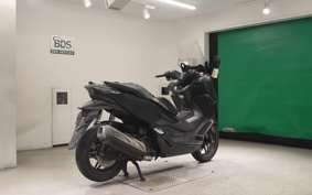 HONDA FORZA 250