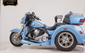 HARLEY FLHTCU TRIKE 1690
