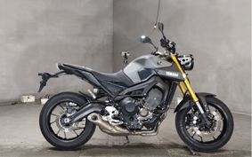 YAMAHA MT-09 RN34J