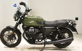 MOTO GUZZI V7 STONE 3 2018