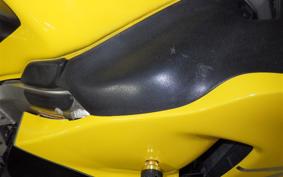 SUZUKI GSX1300R HAYABUSA 2000