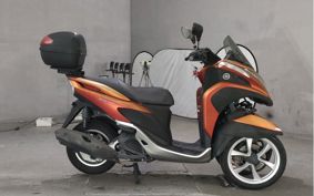 YAMAHA TRICITY 125 SE82J