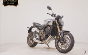 HONDA CB650R E-Clutch 2026 RH17