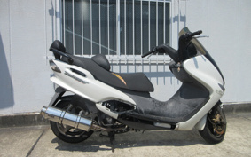 YAMAHA MAJESTY 125FI SE27