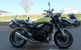 KAWASAKI Z900RS 2024 ZR900K