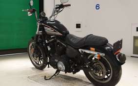 HARLEY XL883RI 2010