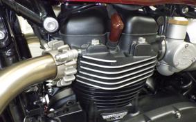 TRIUMPH BONNEVILLE BOBBER 2022