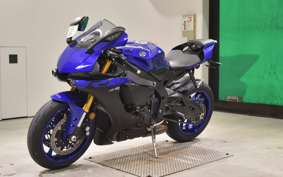 YAMAHA YZF-R1 2019