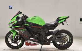 KAWASAKI ZX-25R ZX250E